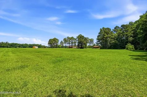 2665 Us Highway 117 Burgaw NC 28425