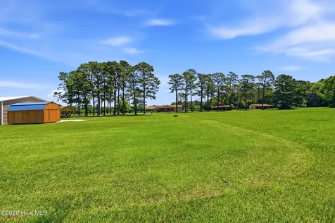 2665 Us Highway 117 Burgaw NC 28425