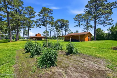 2665 Us Highway 117 Burgaw NC 28425