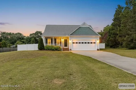 7712 La Finca Road Elm City NC 27822
