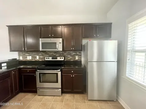 313 Burley Drive Hubert NC 28539