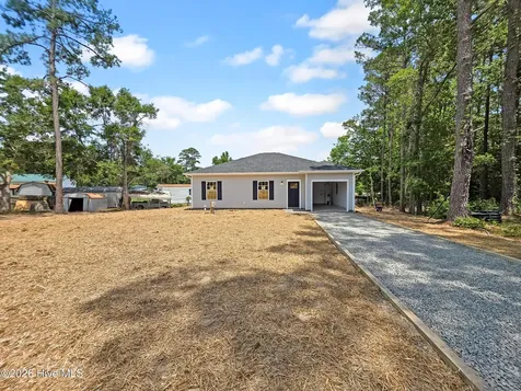 528 Mary Lou Lane SW Supply NC 28462