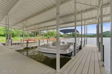 25 Mcintosh Circle Hayesville NC 28904