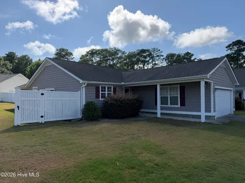 5006 Glen Cove Drive SE Southport NC 28461