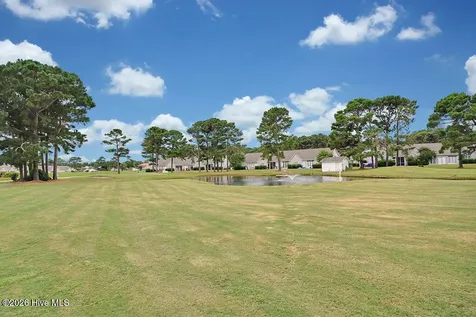 5006 Glen Cove Drive SE Southport NC 28461