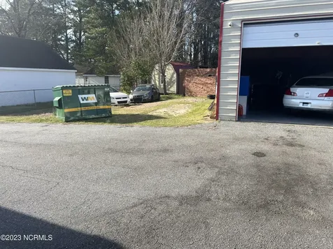 1331 N Road Street Elizabeth City NC 27909