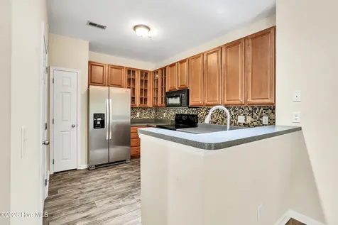 3907 River Front Place Wilmington NC 28412