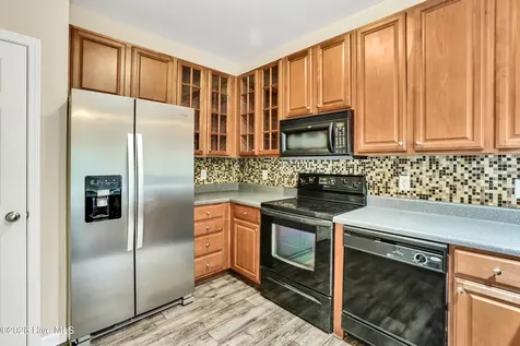 3907 River Front Place Wilmington NC 28412