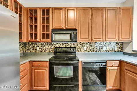 3907 River Front Place Wilmington NC 28412