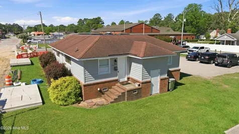 1102 Brown Street Washington NC 27889