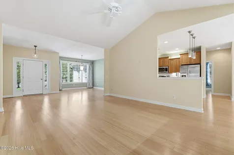 105 Woodall Court West End NC 27376