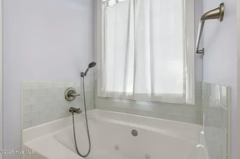 105 Woodall Court West End NC 27376