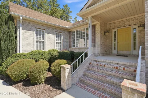 105 Woodall Court West End NC 27376
