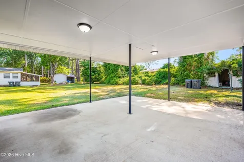 317 N Wright Street Raeford NC 28376