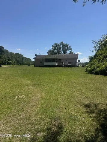 1725 Harrells Highway Garland NC 28441