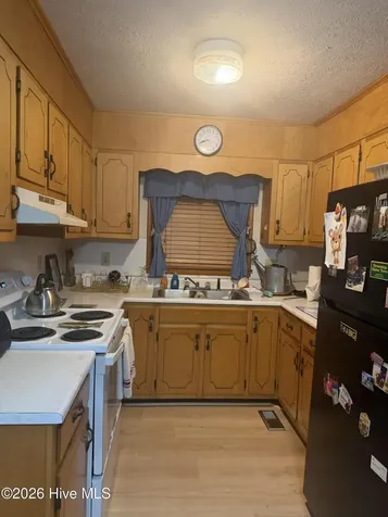 1725 Harrells Highway Garland NC 28441