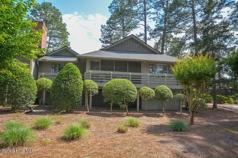 285 Sugar Gum Lane Pinehurst NC 28374