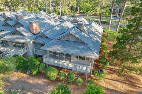 285 Sugar Gum Lane Pinehurst NC 28374