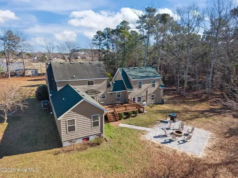 108 Young Rider Lane Grandy NC 27939