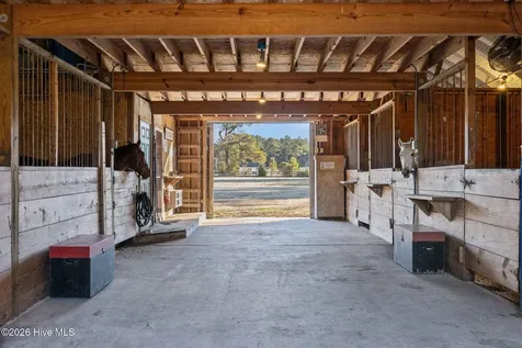 108 Young Rider Lane Grandy NC 27939