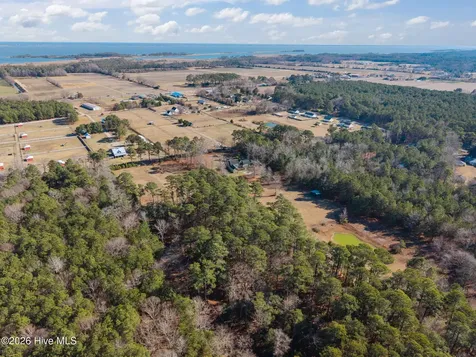 108 Young Rider Lane Grandy NC 27939