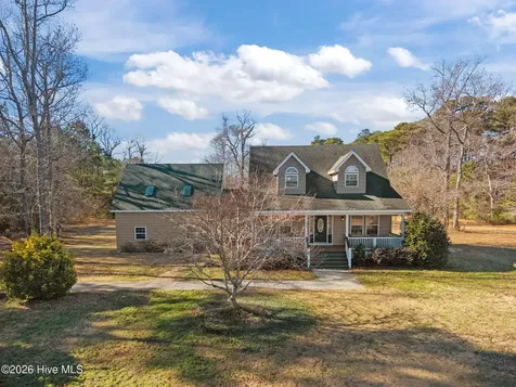 108 Young Rider Lane Grandy NC 27939