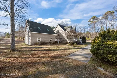 108 Young Rider Lane Grandy NC 27939