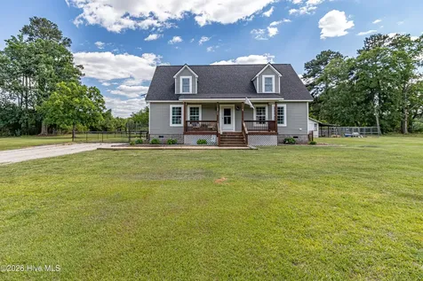 6868 Glover Road Elm City NC 27822