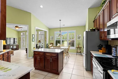 938 Meadowlands Trail NW Calabash NC 28467