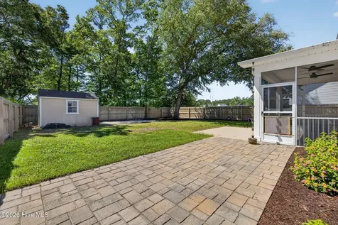 52 Violetear Ridge Hampstead NC 28443