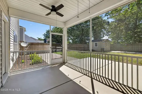 52 Violetear Ridge Hampstead NC 28443
