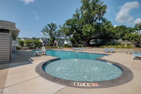 52 Violetear Ridge Hampstead NC 28443
