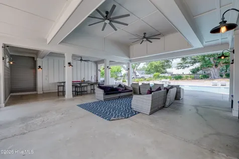 52 Violetear Ridge Hampstead NC 28443