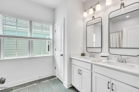 346 Longhill Drive Wilmington NC 28412