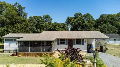 1306 Slick Hill Road Edenton NC 27932