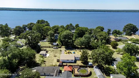 1306 Slick Hill Road Edenton NC 27932