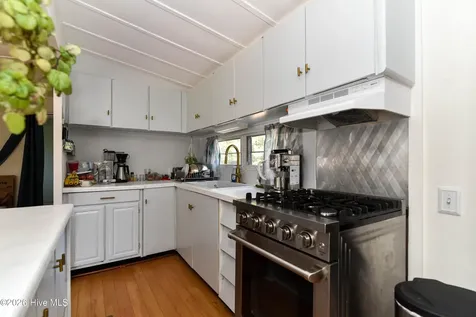 1306 Slick Hill Road Edenton NC 27932