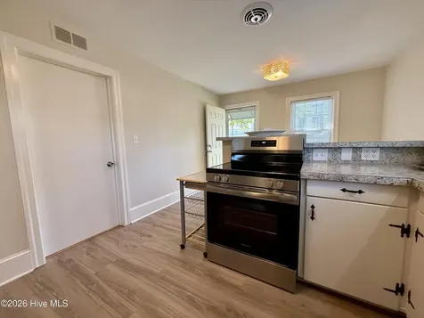 161 Walhurst Avenue Chocowinity NC 27817