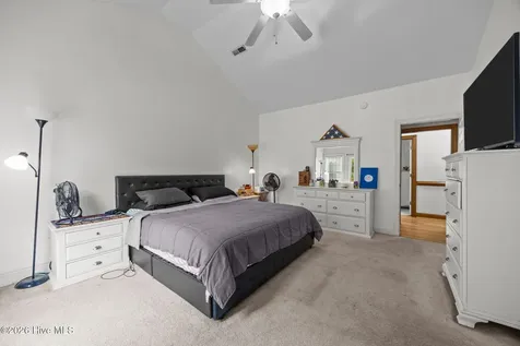 75 Seaview Court Bath NC 27808