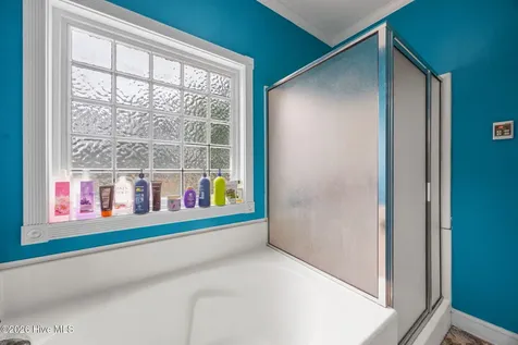 75 Seaview Court Bath NC 27808