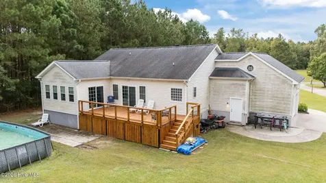 75 Seaview Court Bath NC 27808
