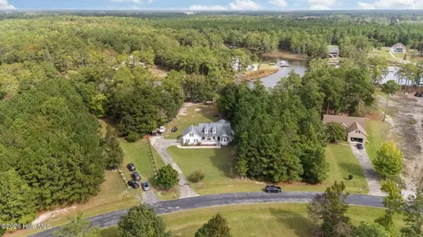 75 Seaview Court Bath NC 27808