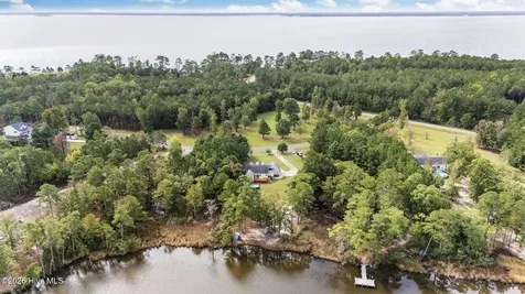 75 Seaview Court Bath NC 27808