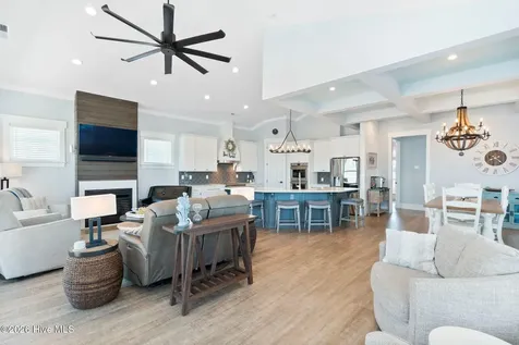 1213 Bowfin Lane Carolina Beach NC 28428