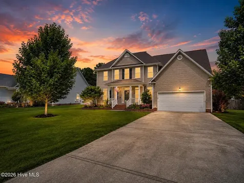 209 Middle Ridge Drive Hubert NC 28539