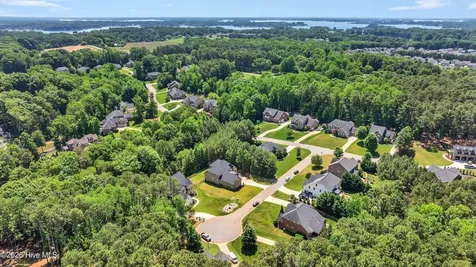 4010 Spindrift Cove Drive Denver NC 28037