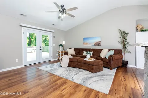 154 Crooked Run Drive New Bern NC 28560