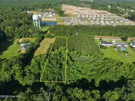 4950 Wilcox Road New Bern NC 28562