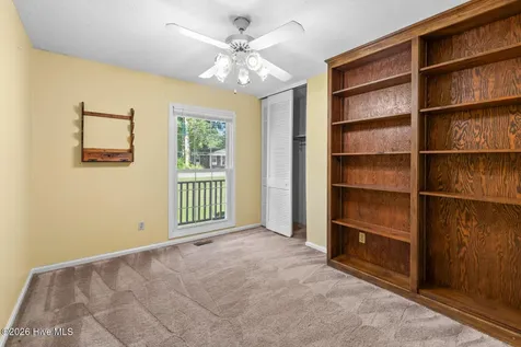 6 Laran Road Jacksonville NC 28540