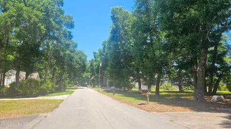 476 Lake Shore Drive Sunset Beach NC 28468